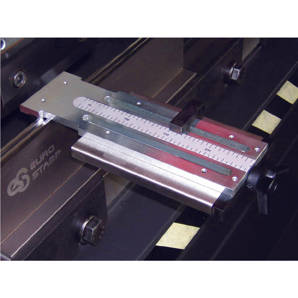 4306 Fixed reference square