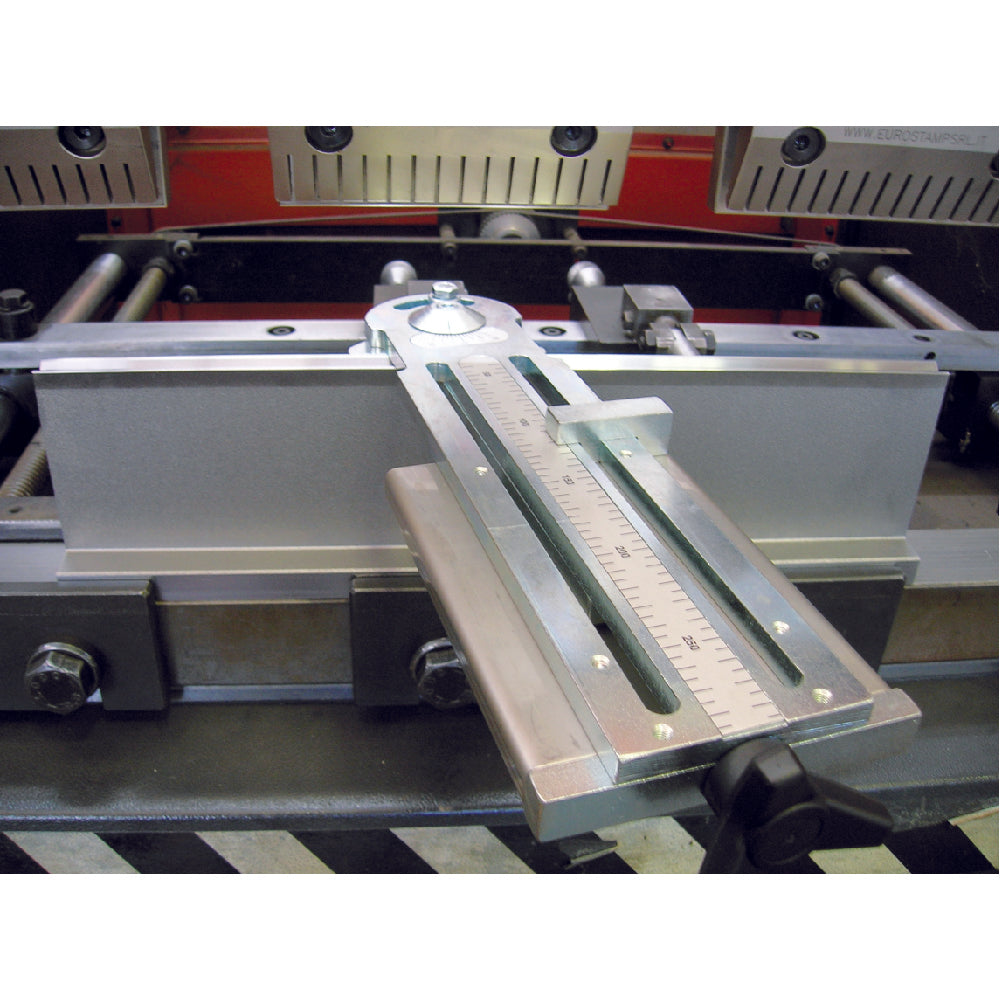 4307 - Adjustable reference square